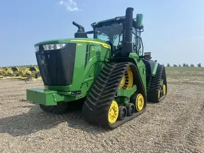 John Deere 13.6L 640hp, 18SP PS, Diff Lock, Camso AG 6500 36in., PTO, 110GPM HYD Pump, 6 SCV's w/ 3...