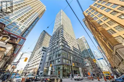 1016 - 101 PETER STREET Toronto (Waterfront Communities), Ontari