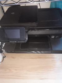 HP Photosmart 7520 Wireless scanner + printer + faxing + photoco