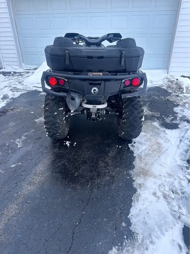 2024 CAN-AM OUTLANDER 850 XT-BLACK! in ATVs in Sudbury - Image 6