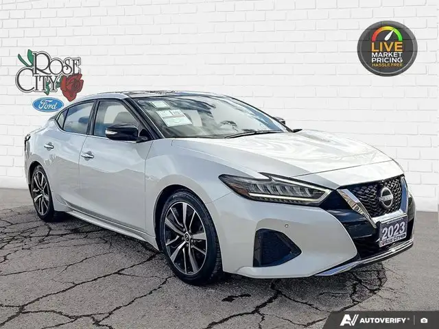 2023 Nissan Maxima SL | Accident Free | Heated Seats | in Cars & Trucks in Windsor Region - Image 9