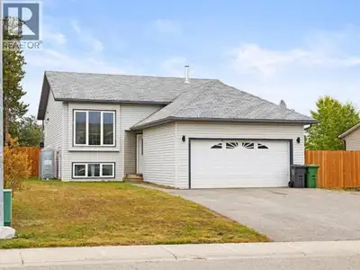 Welcome to 105 Pueblo Crescent! This 4-bedroom, 2-bathroom family home in desirable Copper Ridge has...