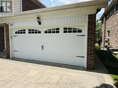 42 KENHATCH BOULEVARD Toronto (Agincourt North), Ontario