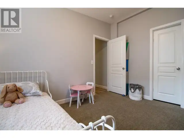 7 Johnson Way Revelstoke, British Columbia in Houses for Sale in Revelstoke - Image 15