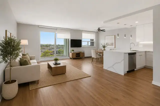 2-Bedroom Penthouse Apt. for Rent in the Heart of Oakville! in Long Term Rentals in Mississauga / Peel Region - Image 3