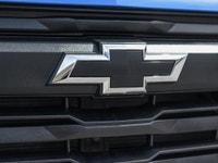 Engine: 2.7L TURBOMAX L/100Km City: 13.6 L/100Km Hwy: 10.7 Safety Equipment StabiliTrak, stability c... (image 8)