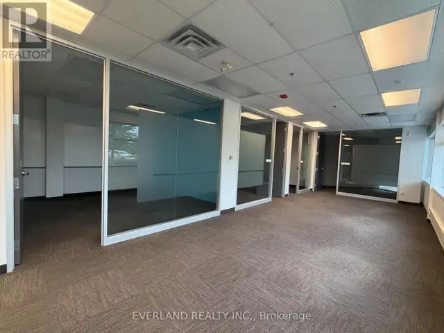 2C - 1450 APPLEBY LINE Burlington (Industrial Burlington), Ontar in Commercial & Office Space for Rent in Oakville / Halton Region - Image 4