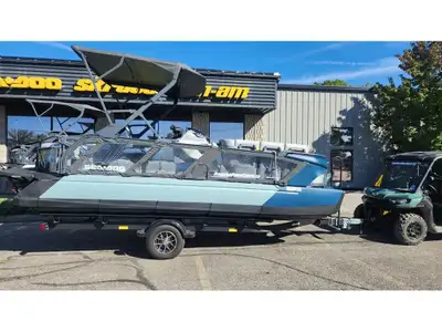 2025 Sea-Doo SWITCH CRUISE LIMITED 230 2025 SEADOO SWITCH CRUISE LIMITED 230. DEALER DEMO, 18 HRS. $...