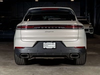 Toit ouvrant, Bluetooth . Engine: Moteur V6 3.0L L/100Km City: 13.8 L/100Km Hwy: 10.2 (image 7)
