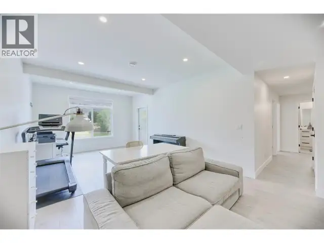 8000 Vedette Drive Unit# 10 Osoyoos, British Columbia in Condos for Sale in Penticton - Image 16