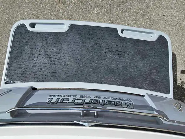 2006 Mastercraft XSTAR FINANCING AVAILABLE in Powerboats & Motorboats in Kelowna - Image 8