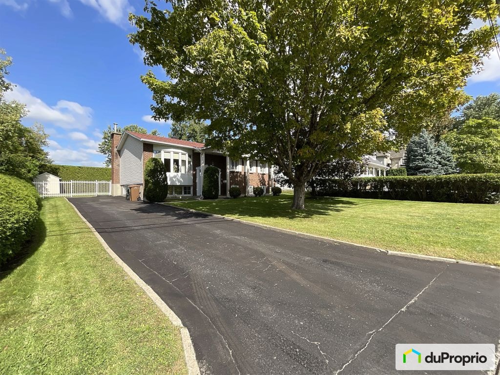 $675,000 - Bungalow for sale in Boisbriand — photo 2