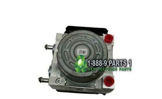 ABS Anti-Lock Brake Pump w/Module Ford Fusion 2017-2020 OEM in Other Parts & Accessories in Hamilton - Image 4