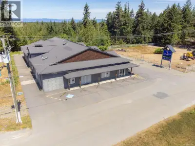 Exceptional commercial opportunity. This well-maintained 7,760 sq. ft. building offers outstanding e...