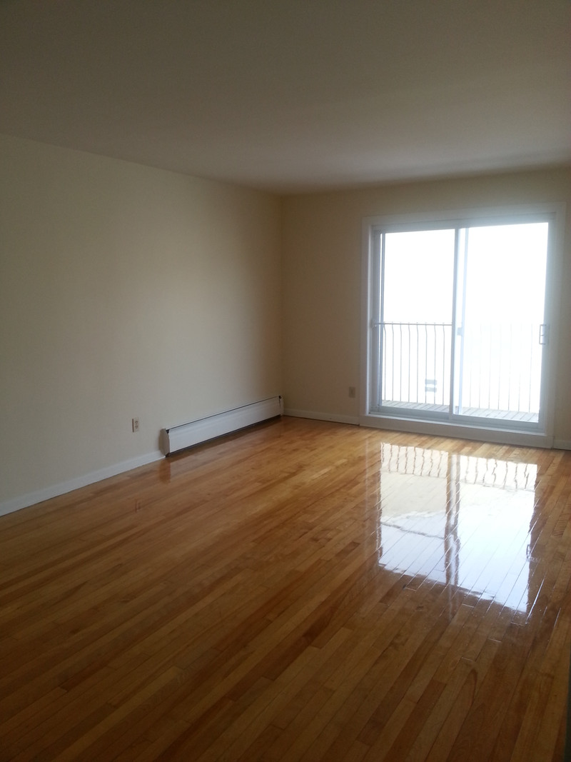 Fairview's best 1 bdrm. apartment available August 1st Long Term