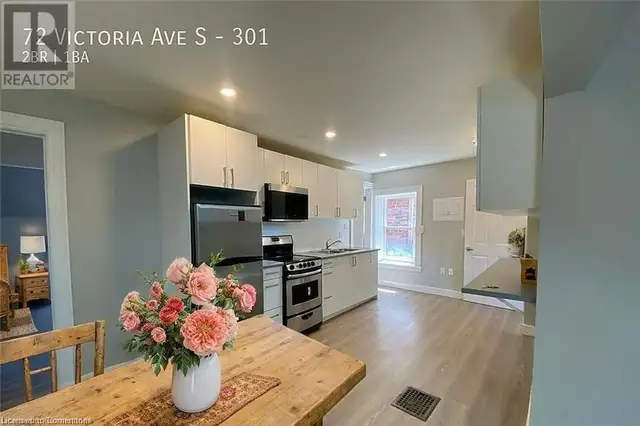 72 VICTORIA Avenue S Unit# 301 Hamilton, Ontario63006663950979123
