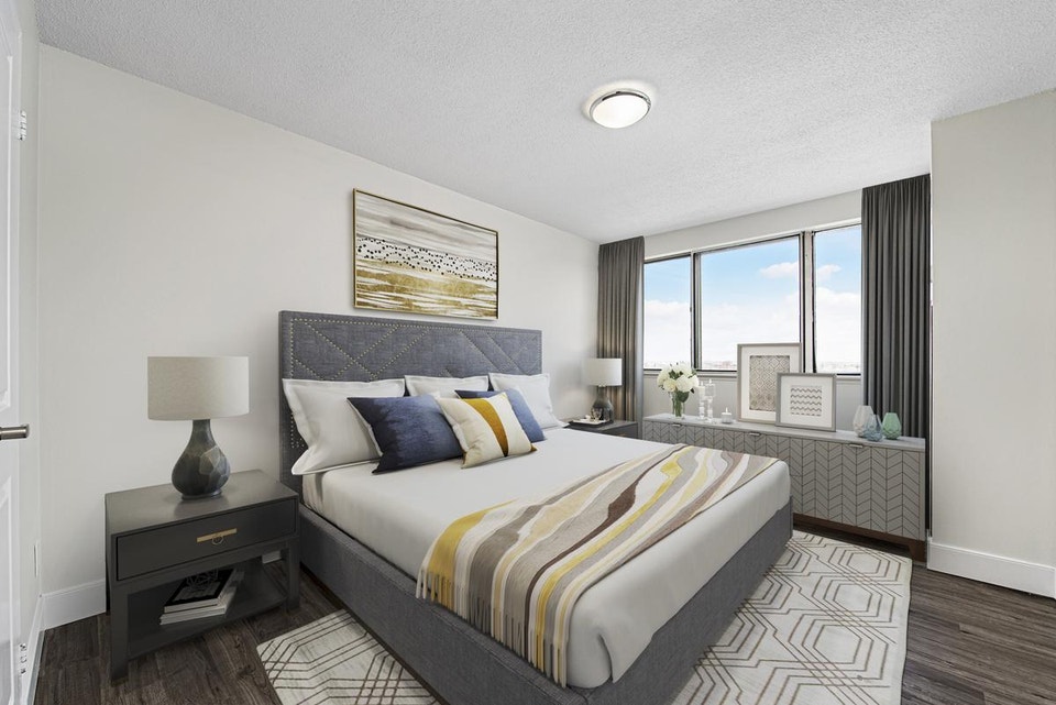 2 Bedroom Apartment for Rent - 7230 Darcel Ave 5