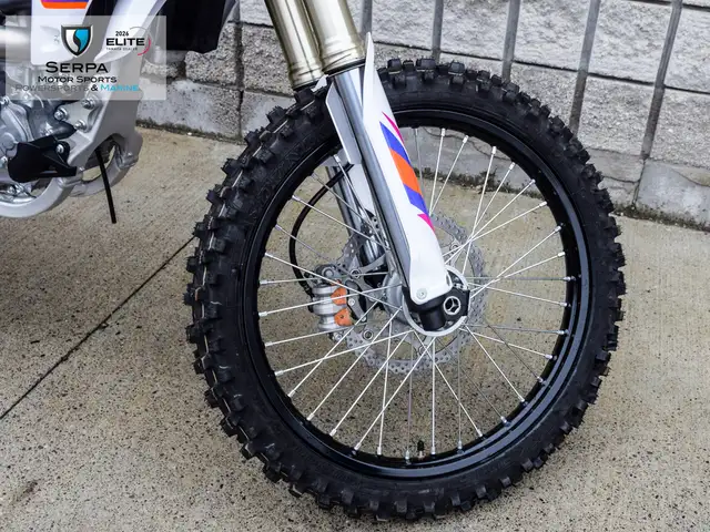 2024 Yamaha YZ450F FINANCE FOR $49/WK + HST in Dirt Bikes & Motocross in Markham / York Region - Image 9