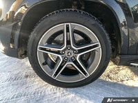 This Mercedes-Benz GLS has a powerful Intercooled Turbo Gas/Electric I-6 3.0 L/183 engine powering t... (image 9)