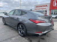 Heated seats, heated steering wheel, Apple CarPlay, Android Auto, AcuraWatch driver assist technolog... (image 6)