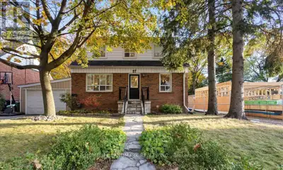 Toronto North York Prestigious Willowdale Area, 2+1 Bathrooms, 1 Kitchen, Detached House For Rent. T...