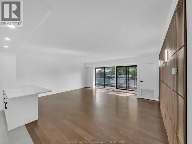 5125 RIVERSIDE DRIVE East Unit# 202 Windsor, Ontario in Houses for Sale in Windsor Region - Image 11