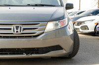 This 2013 Honda Odyssey EX combines practicality, comfort, and family-friendly versatility in a mini... (image 6)