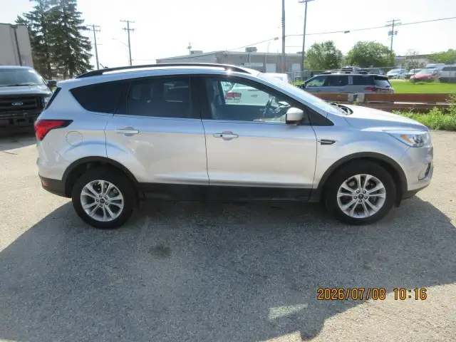 2019 Ford Escape SEL509452426151219203