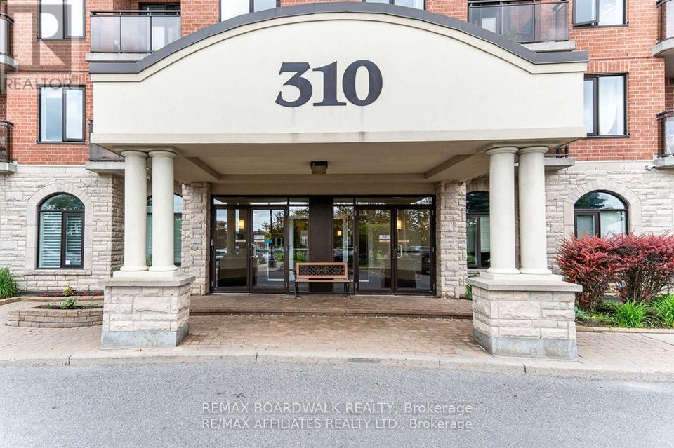 5S - 310 CENTRAL PARK DRIVE Ottawa, Ontario 3