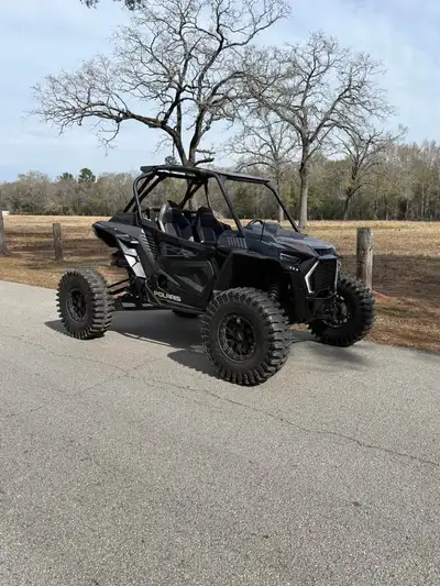 APPLY NOW: https://www.ridecollective.ca/get-pre-approved 2021 POLARIS RZR TURBO S DYNAMIX • Turboch...