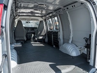 4.3L Gas V6 engine for robust performance - Remote start for convenience in cold weather - Traction... (image 7)