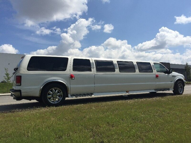 $59 car $99  limo/limousine, $209 party bus with wheelchair in Other in Edmonton - Image 4