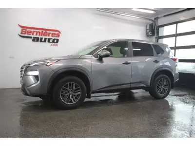 Garantier Nissan jusqu'au 11 juin 2029 ou 100 000km . Nissan Rogue S AWD 2024 avec moteur 1.5L turbo...