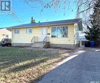 9032 Panton AVENUE North Battleford, Saskatchewan