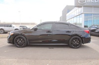 2024 Honda Civic Si Black 47,783 KM Calgary This 2024 Honda Civic Si comes in a bold black exterior... (image 9)