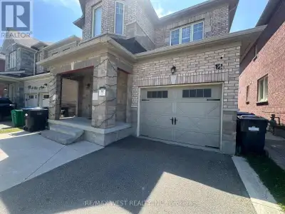 Spacious 2 bedroom basement for rent in the sought after Mayfield Village area. Bedrooms are generou...