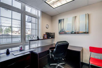 Office Space in commerical building Southend Guelph $650 incl