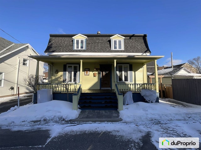 $394,000 - 2 Storey for sale in St-Romuald — photo 1
