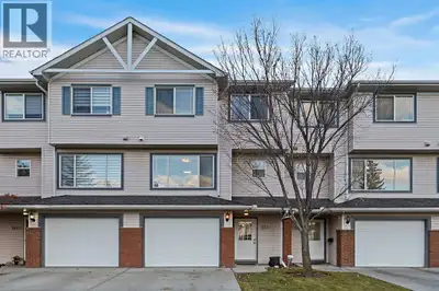 Well maintained complex in a Great Neighborhood in NW community of Rocky Ridge. Beautiful well maint...