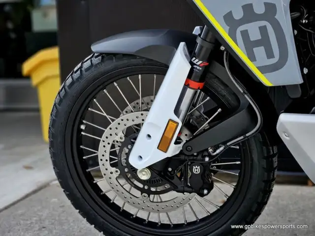 2025 Husqvarna Norden 901 in Dirt Bikes & Motocross in Oshawa / Durham Region - Image 18