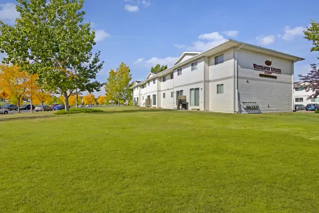 2 Bed x 1 Bath Apartment for Rent on Highland Blvd W. | $1355.00 in Long Term Rentals in Lethbridge - Image 19