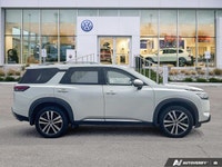 This Nissan Pathfinder delivers a Regular Unleaded V-6 3.5 L/213 engine powering this Automatic tran... (image 5)