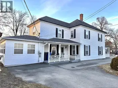 Welcome to this beautifully maintained four-bedroom, two-bathroom home located in the heart of Chath...