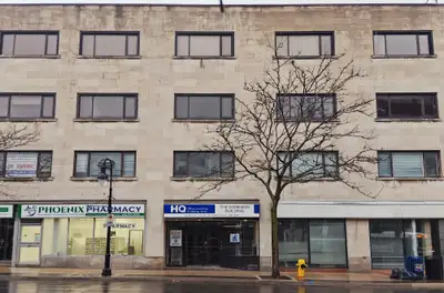 Focus on driving your business forward with a professional office space rental just for you. Make a...