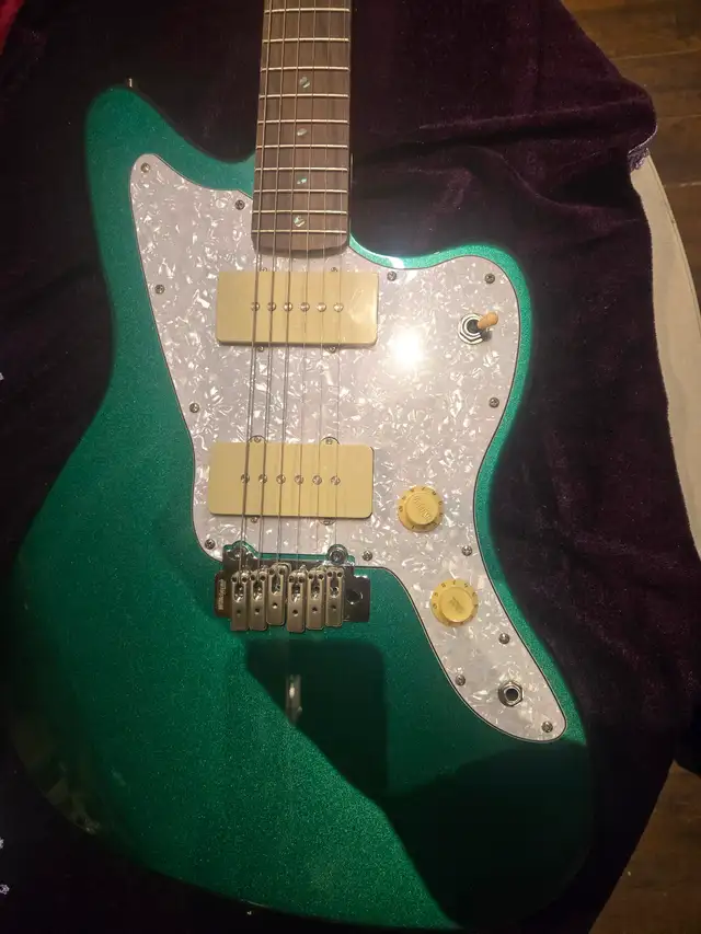 High Quality Rare Spec Guitars and Basses for Sale in Guitars in Mississauga / Peel Region - Image 2