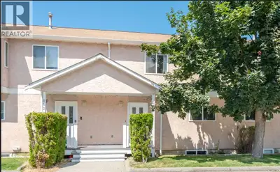 Welcome to Cascade Gardens! This well-maintained 3-bedroom, 3-bathroom townhouse backs onto peaceful...
