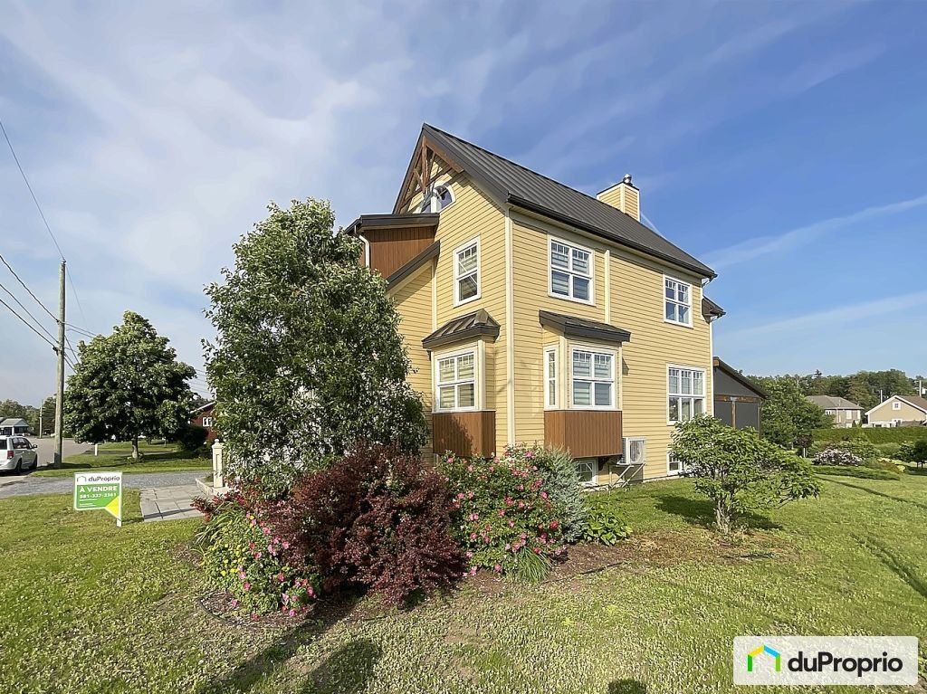 $674,500 - 1 1/2 Storey for sale in St-Alexandre-De-Kamouraska — photo 1