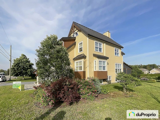 $674,500 - 1 1/2 Storey for sale in St-Alexandre-De-Kamouraska — photo 1
