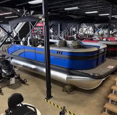 Bienvenue chez Adrenaline Sports Québec ! 2025 BENNINGTON BENNINGTON 21SXSBSR 2025 BENNINGTON BENNIN...