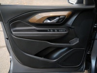 Practical & Capable | Pre-Owned 2019 GMC Terrain SLE AWD Smart SUV Value Discover a versatile and de... (image 9)